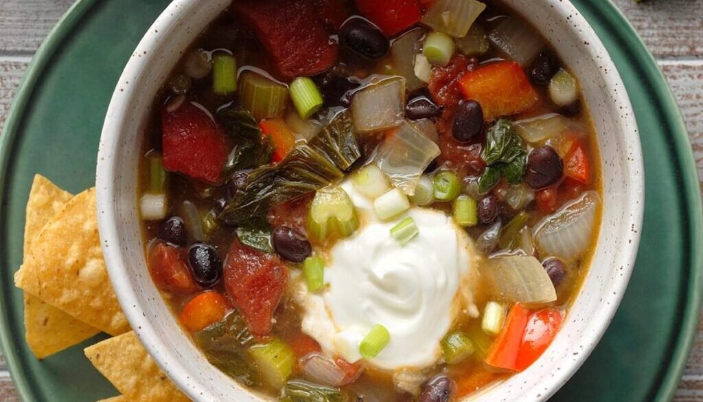 Contest-Winning-Black-Bean-Soup_EXPS_DIYD19_41104_B10_08_6b.jpg