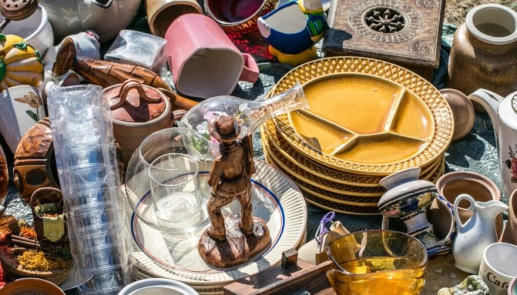 pile-of-household-things-and-decorative-objects-at-royalty-free-image-1733430370.jpg
