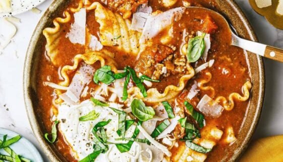 slow-cooker-lasagna-soup-facebook-1.jpg
